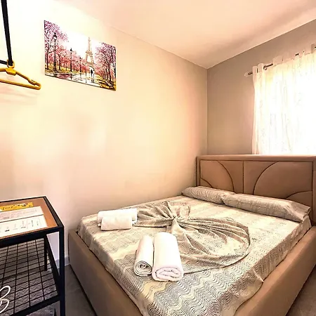 Dh Family Aparthotel *